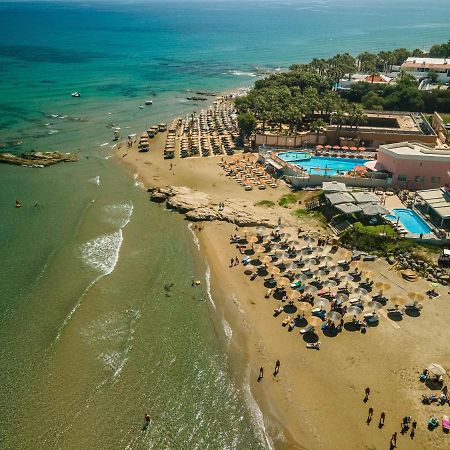 Manos Beachside Apartments Aγία Μαρίνα Εξωτερικό φωτογραφία